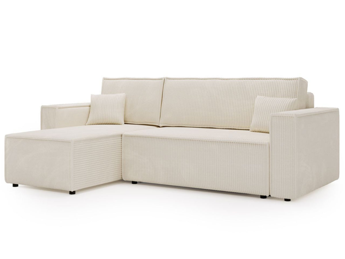 Geöffneter Bettkasten des Ecksofas Prato L