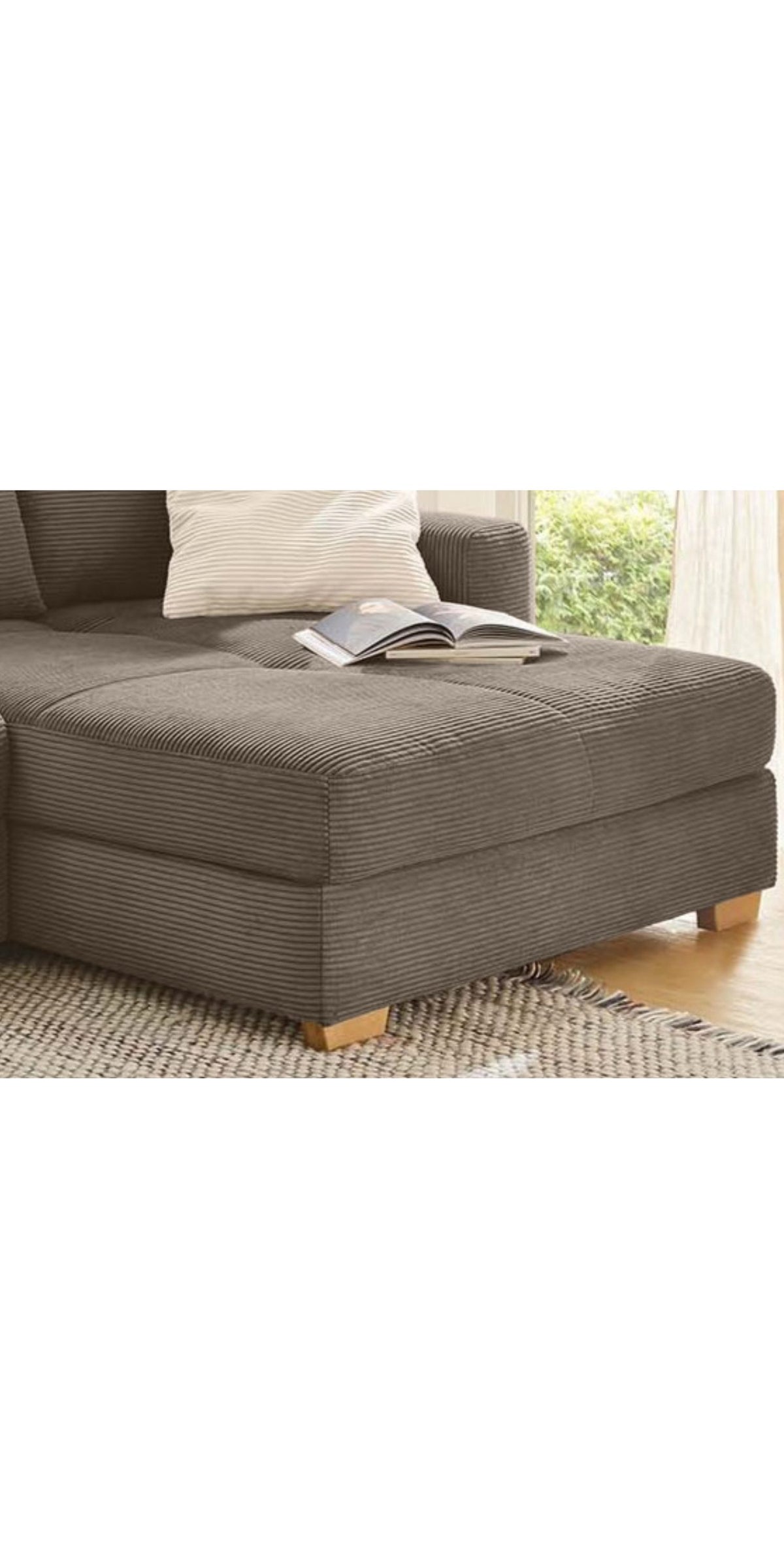 Detailaufnahme des Cord Bezugs in Braun Taupe