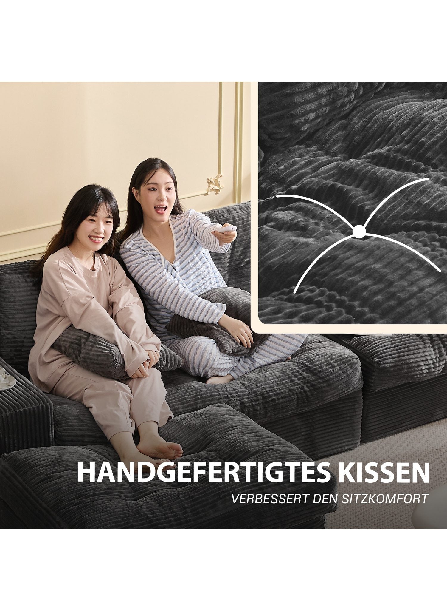 Gesteppte Kissen des Cord Sofas im Detail