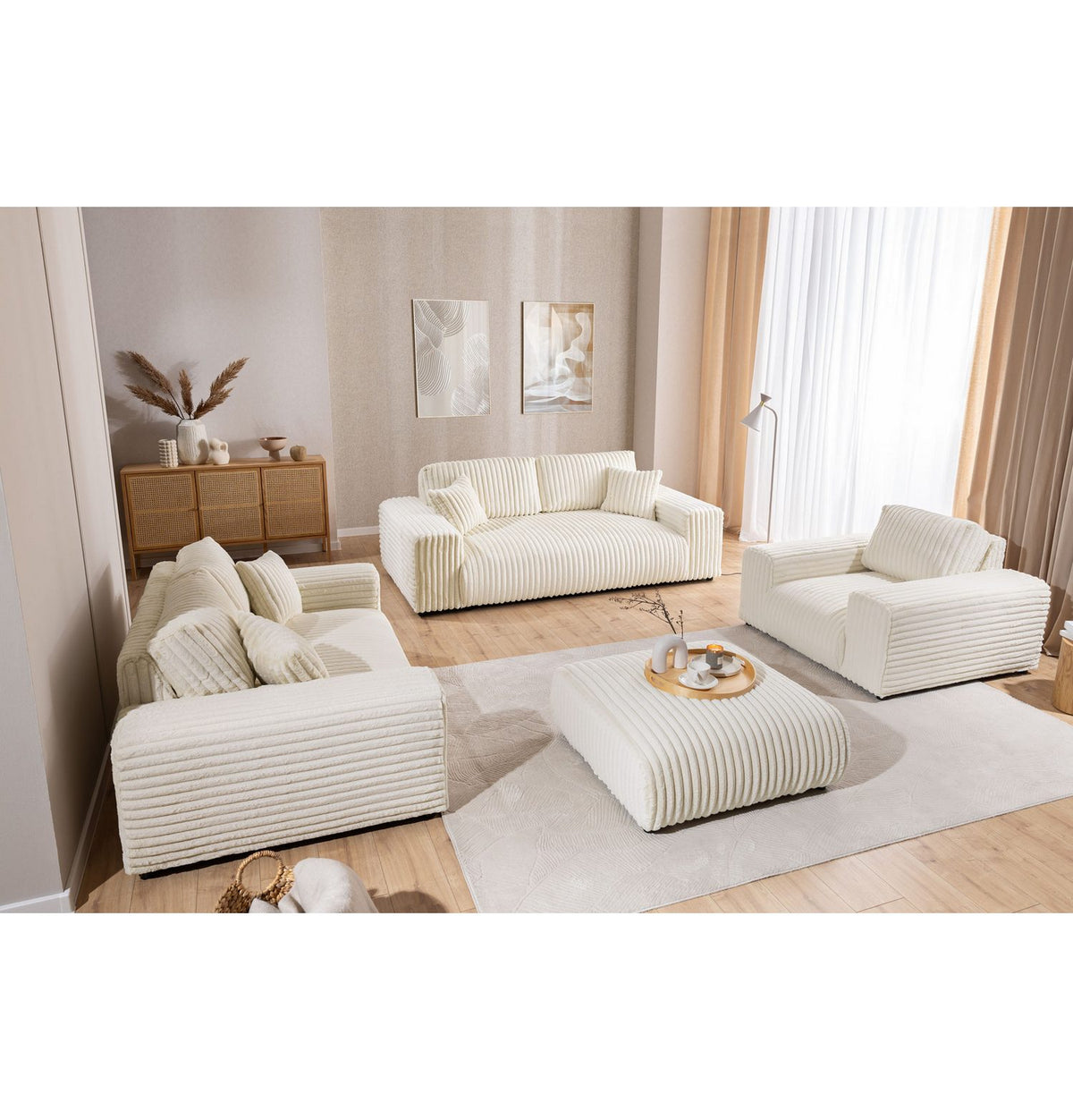 Seitenansicht des Plüschcord Sofas MOLLIS