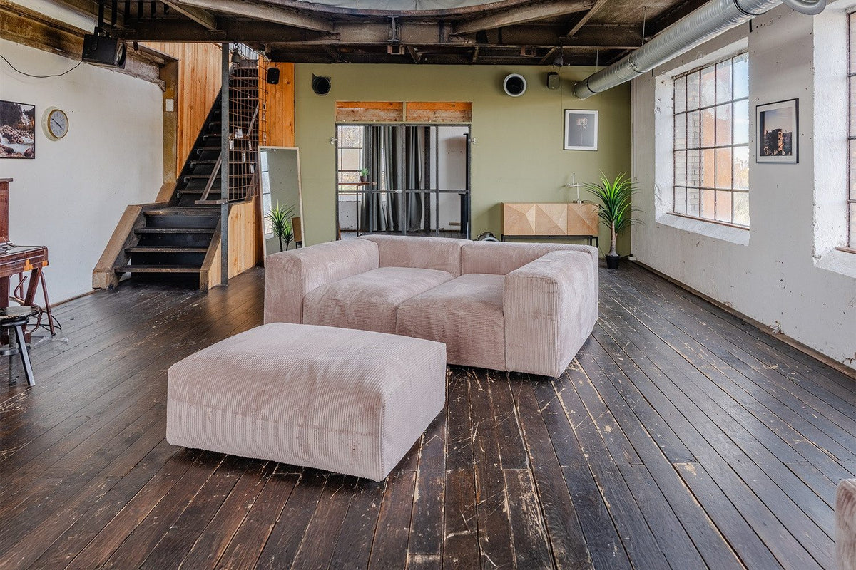 Cord Sofa MIA als Ecksofa gestellt