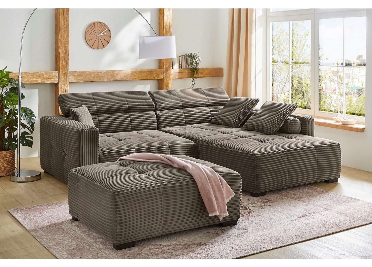 Ottomane des Cord Ecksofas SEVERINO