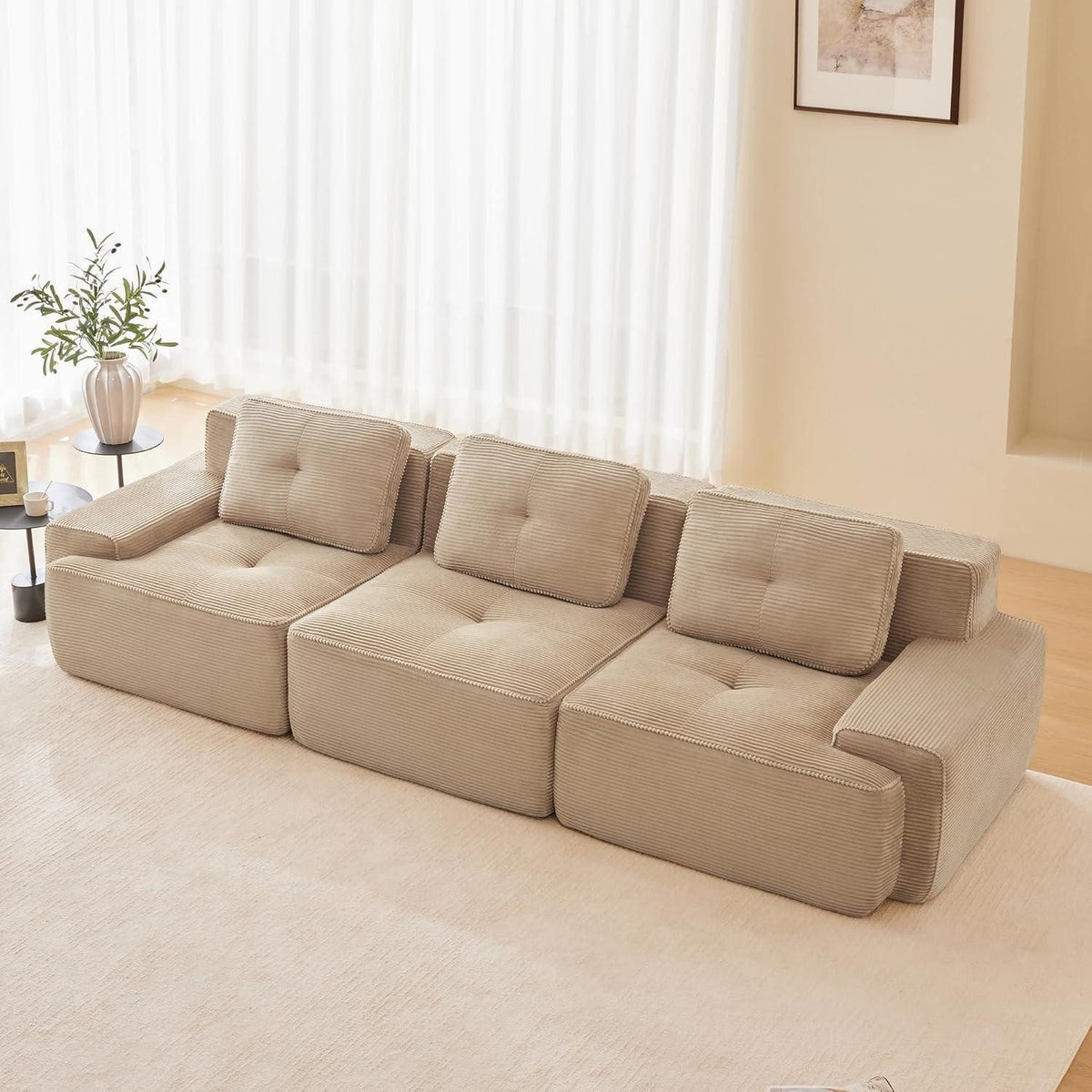 Modulares Cord Ecksofa extrabreite Armlehne im Detail