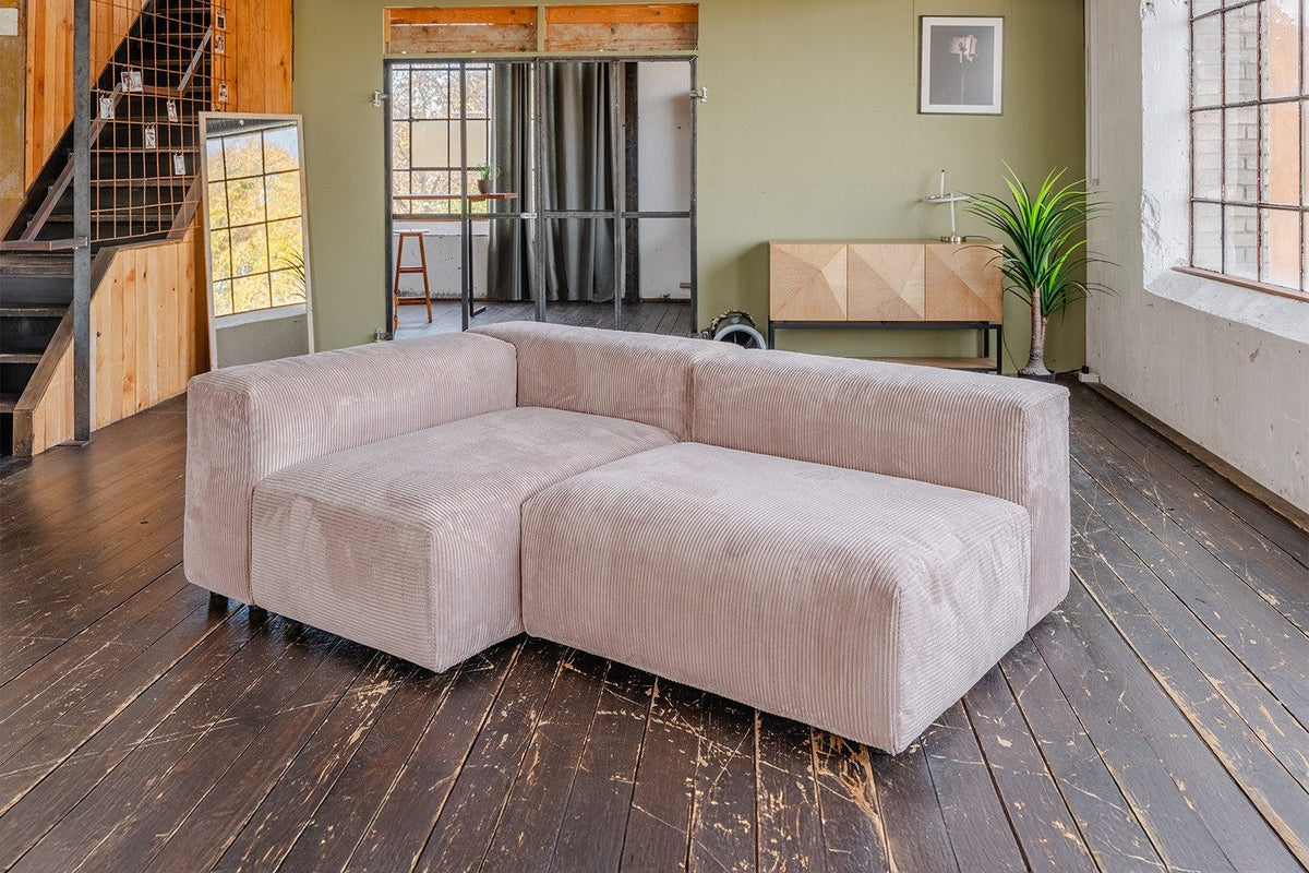Modulares Cord Sofa MIA in Taupe Detail des Cordbezugs