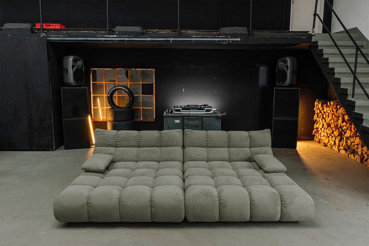 Big Sofa VIVIEN in Olivgrün seitlich fotografiert