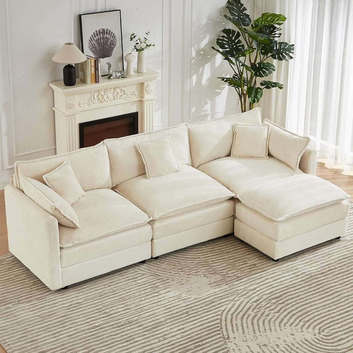 Modulare Wohnlandschaft in Beige von der Seite