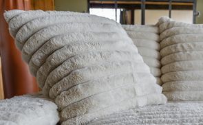 Big Sofa CADY mit sechs großen Rückenkissen