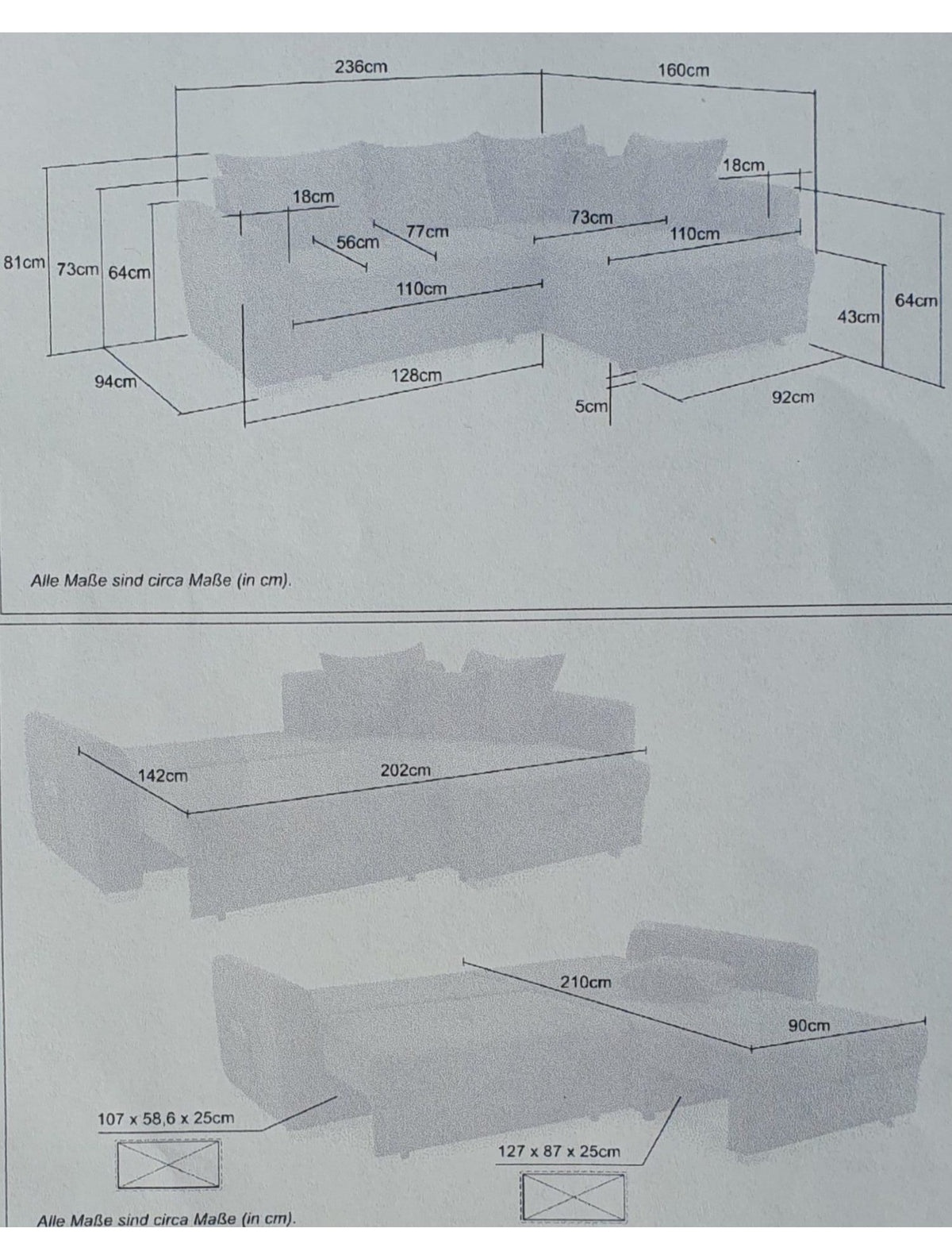 Cord Ecksofa mit Rückenkissen im Wohnraum