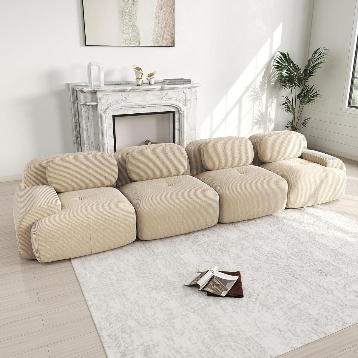 Cord Sofa in Beige mit geschwungenen Armlehnen