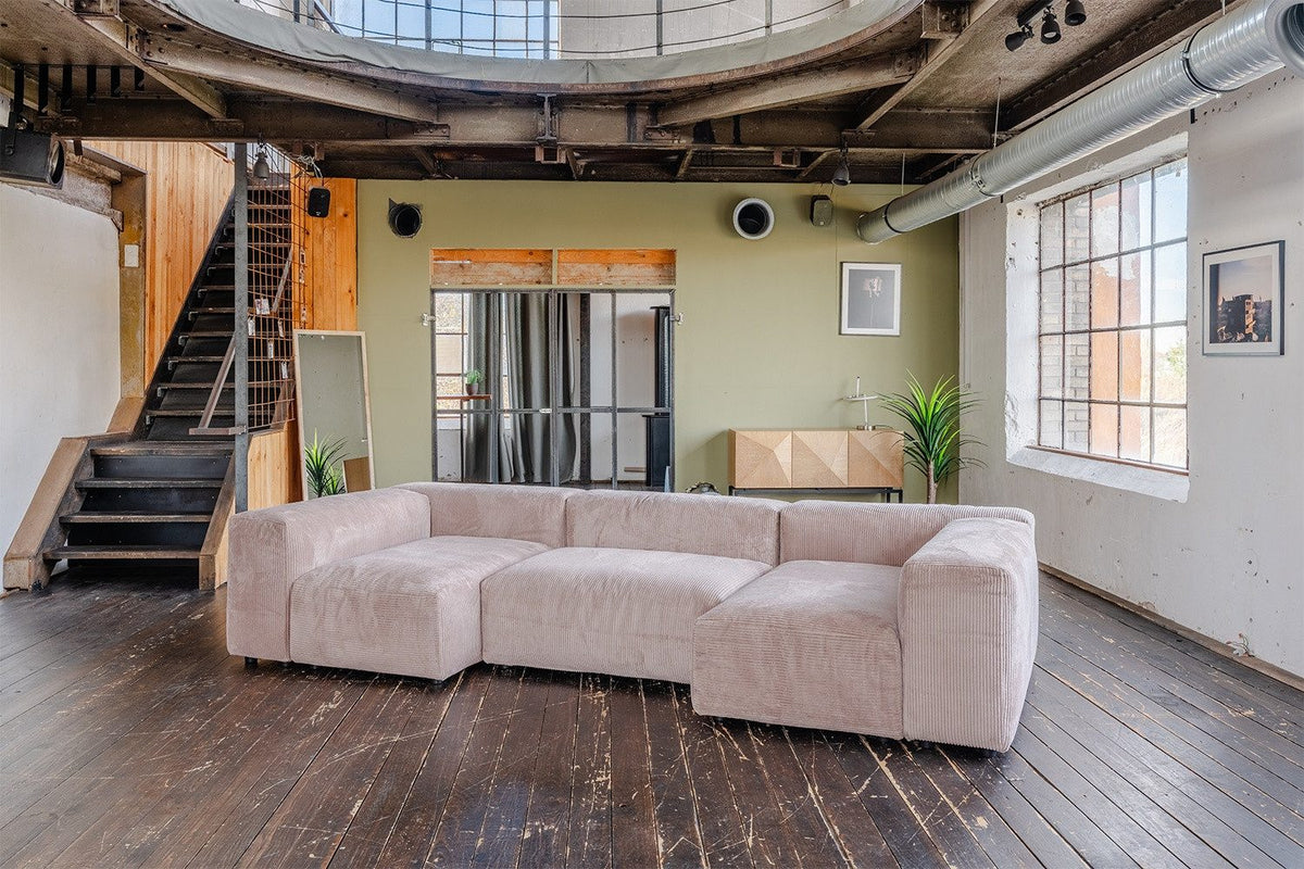 Einzelnes Sitzmodul des Cord Sofas MIA