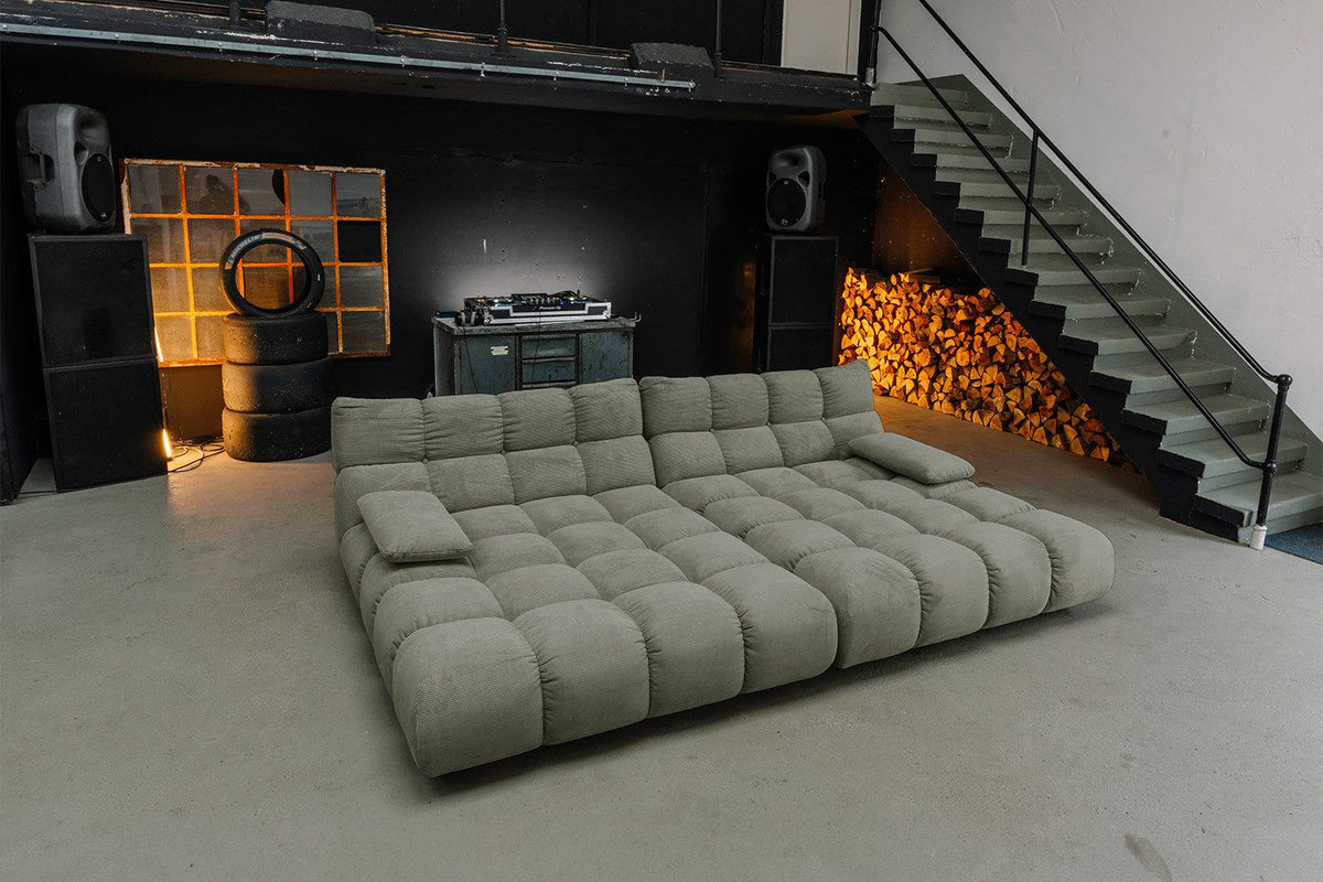 Big Sofa VIVIEN mit tiefer Sitzfläche im Wohnzimmer