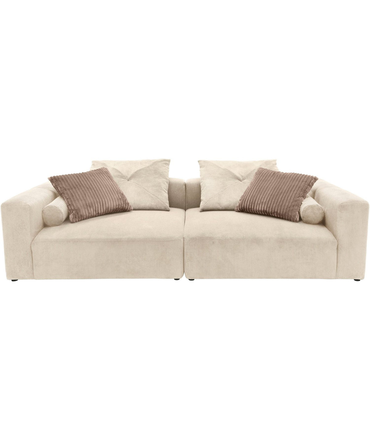 Nahaufnahme des cremefarbenen Cordbezugs am Big-Sofa SUYANA