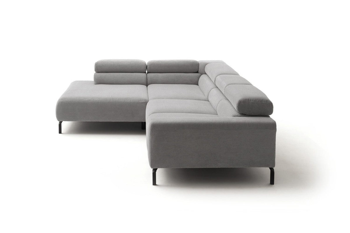 Nahaufnahme des Cordbezugs vom Ecksofa DELIA