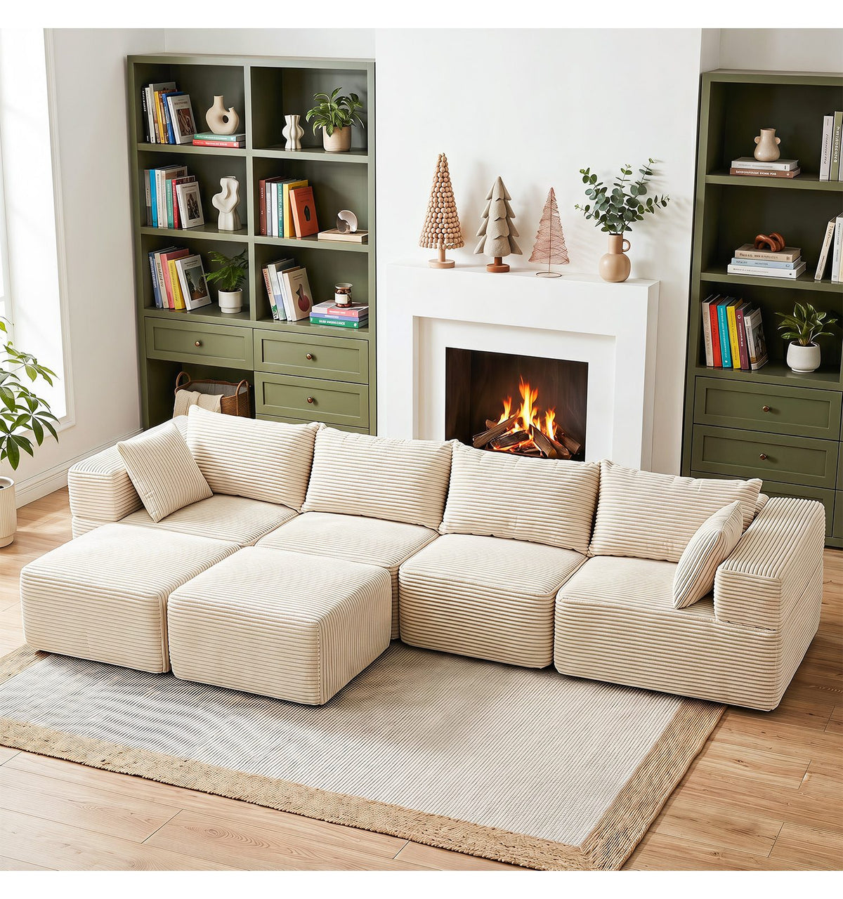 Modulares Cord Ecksofa in Beige in L-Form aufgestellt