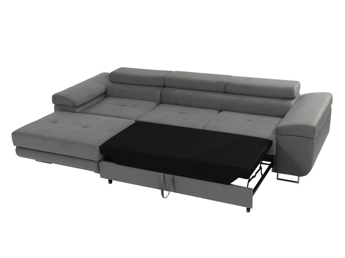 Geöffneter Bettkasten des Cord Ecksofas