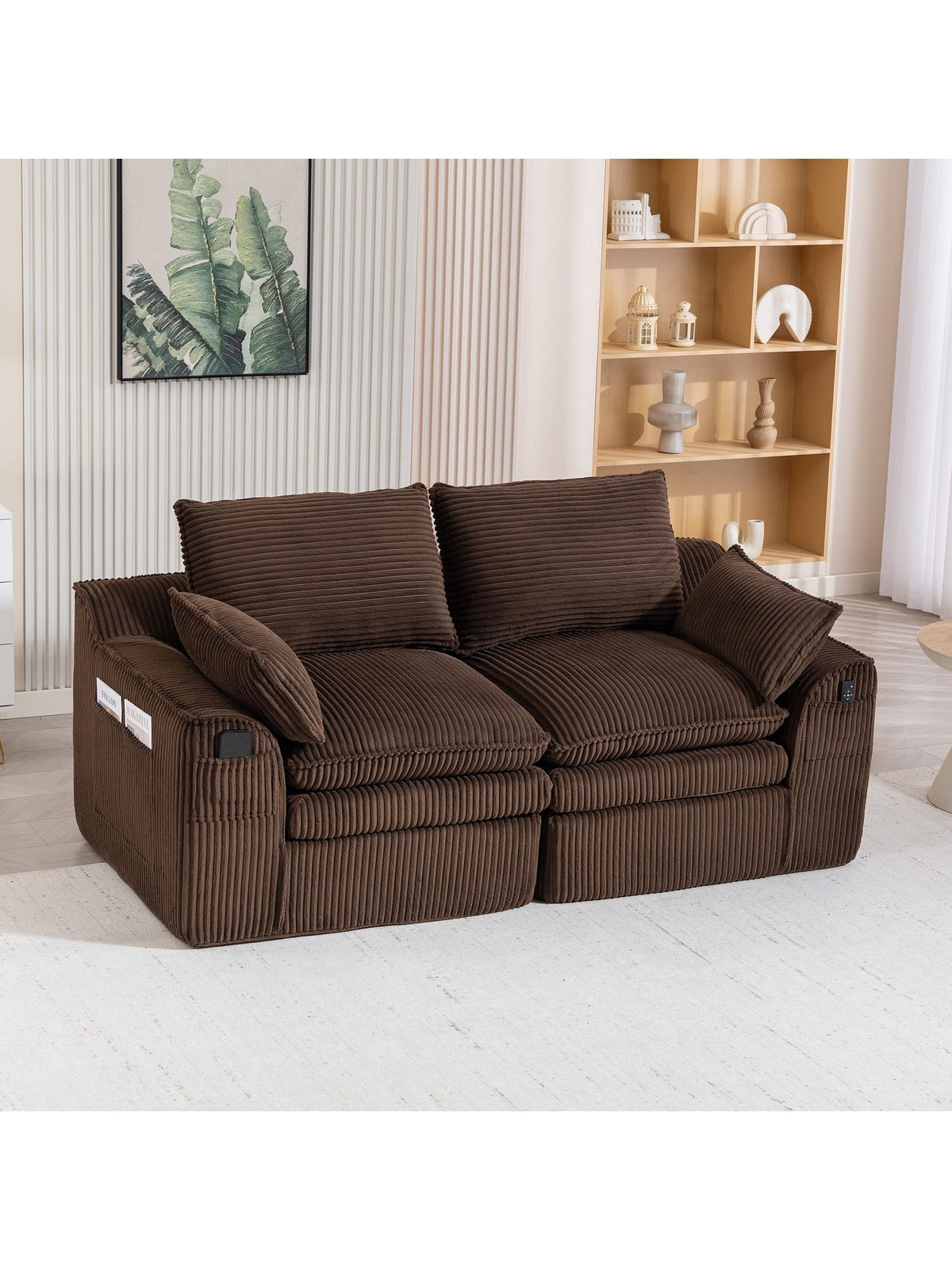 Modulares Cord Sofa in Braun im Wohnzimmer aufgestellt