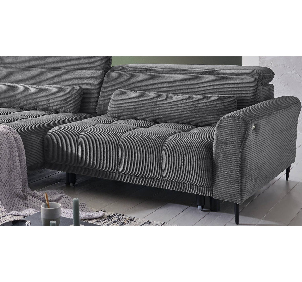 Schwarze Metallfüße des Cord Ecksofas LOGAN