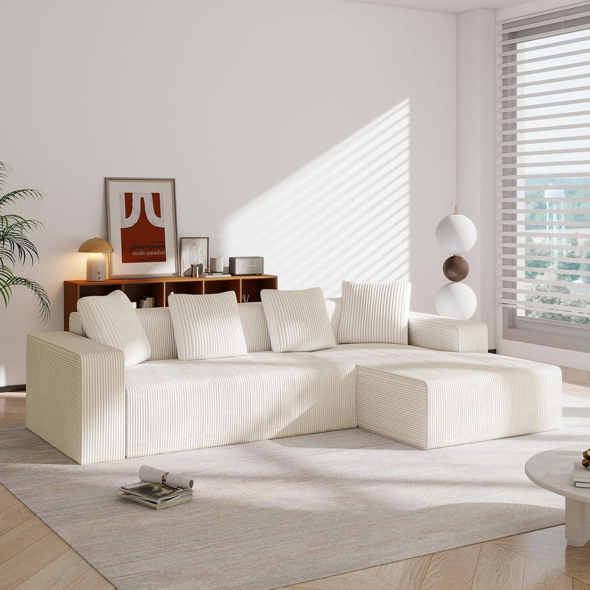 Modulares Cord Sofa in Weiß von vorne