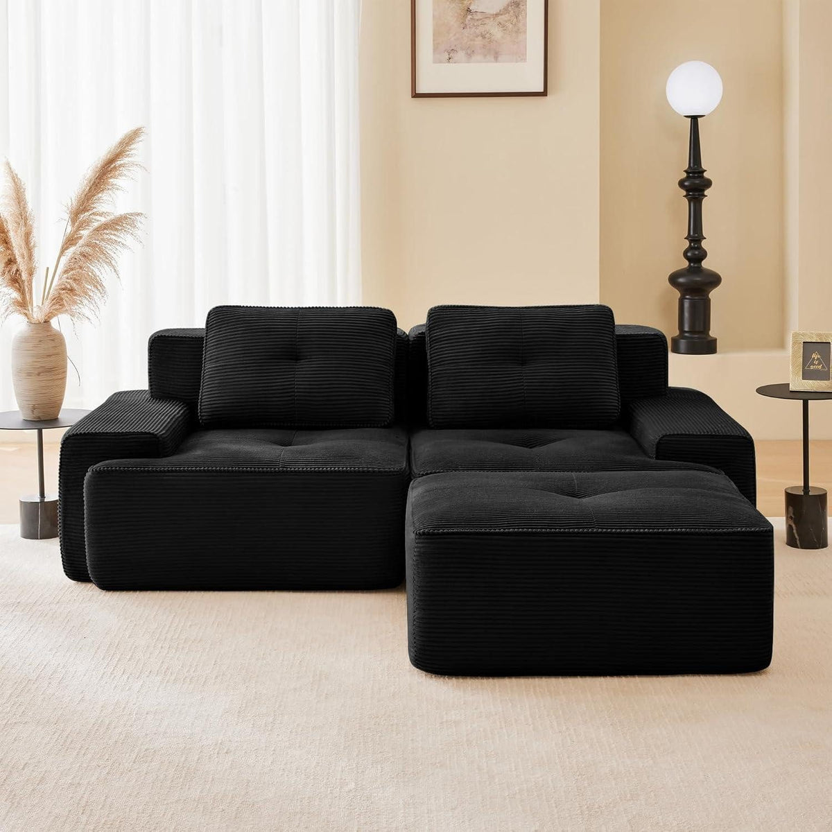 Breite Armlehne des schwarzen Cord Sofas