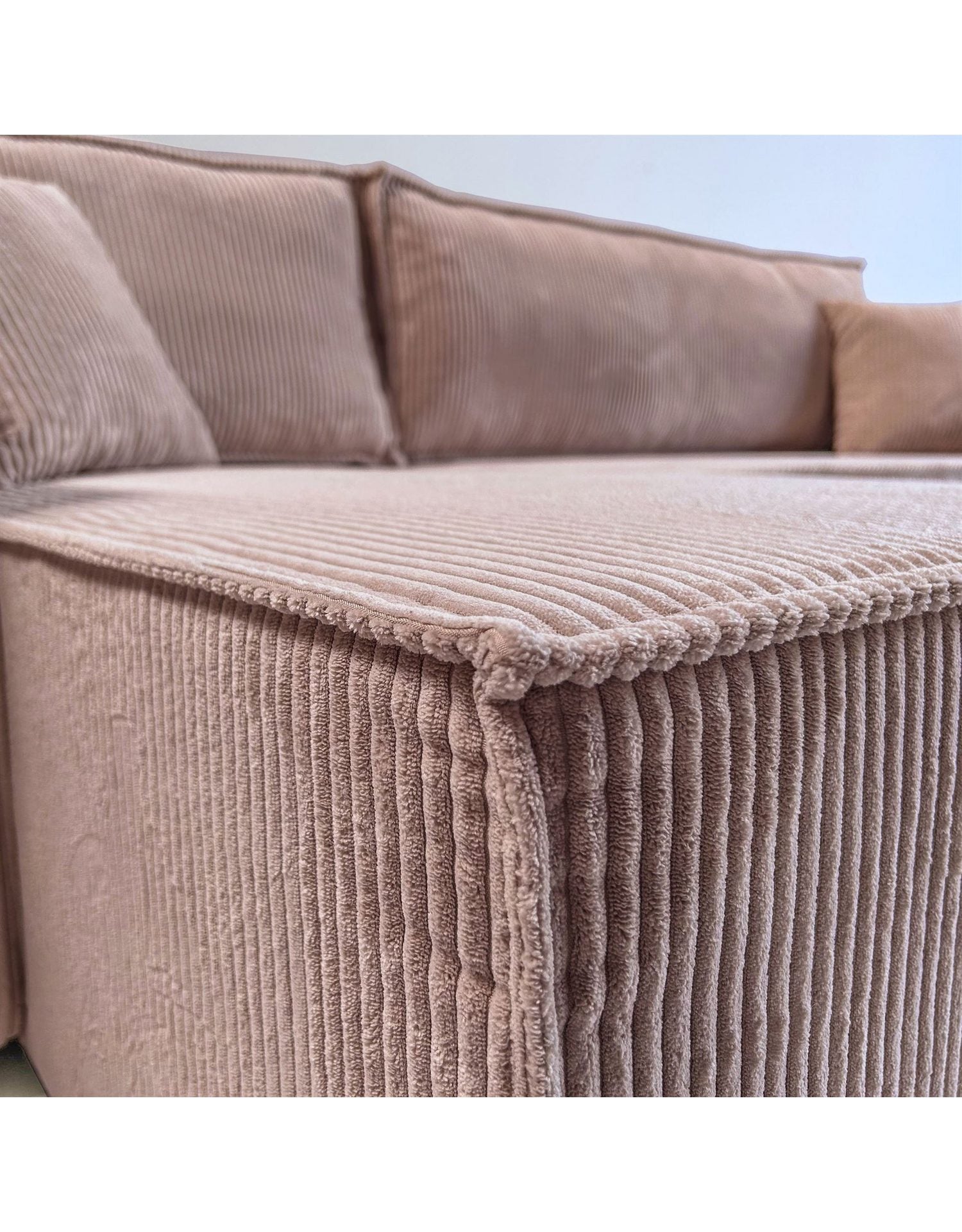 Ecksofa CARLOS mit ausgeklappter Liegefläche