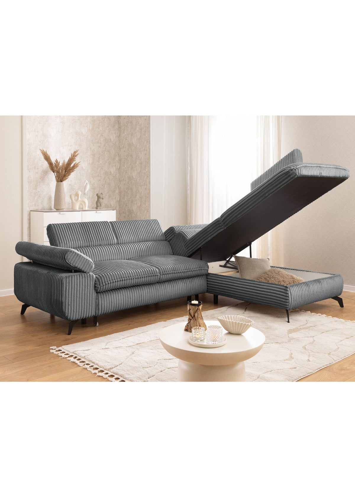 Cord Ecksofa BONNIE mit Ottomane im Wohnraum