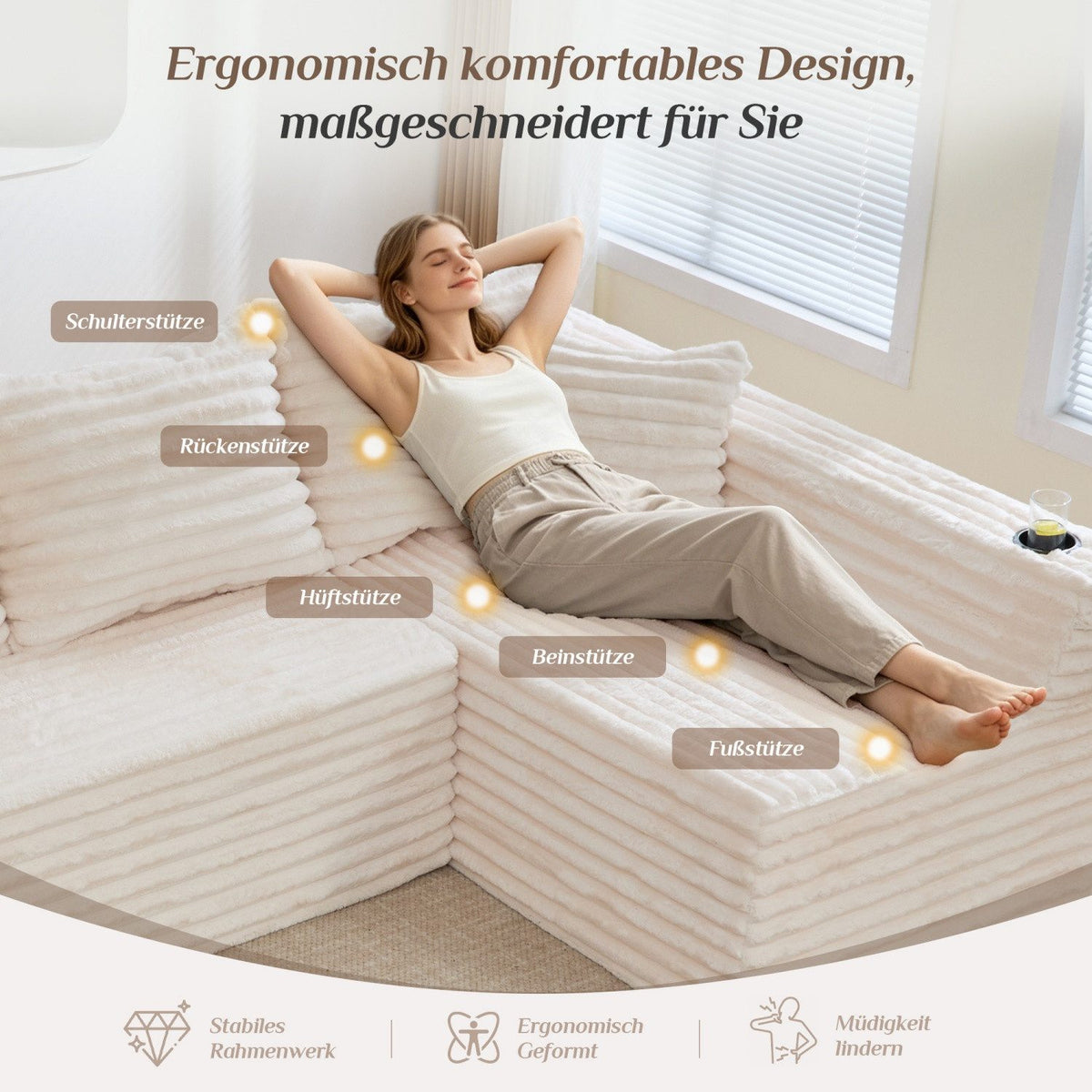 Cordbezug der Wohnlandschaft in Beige aus der Nähe