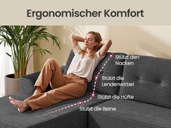 Geschwungene Armlehne des Cord Ecksofas als Kopfstütze